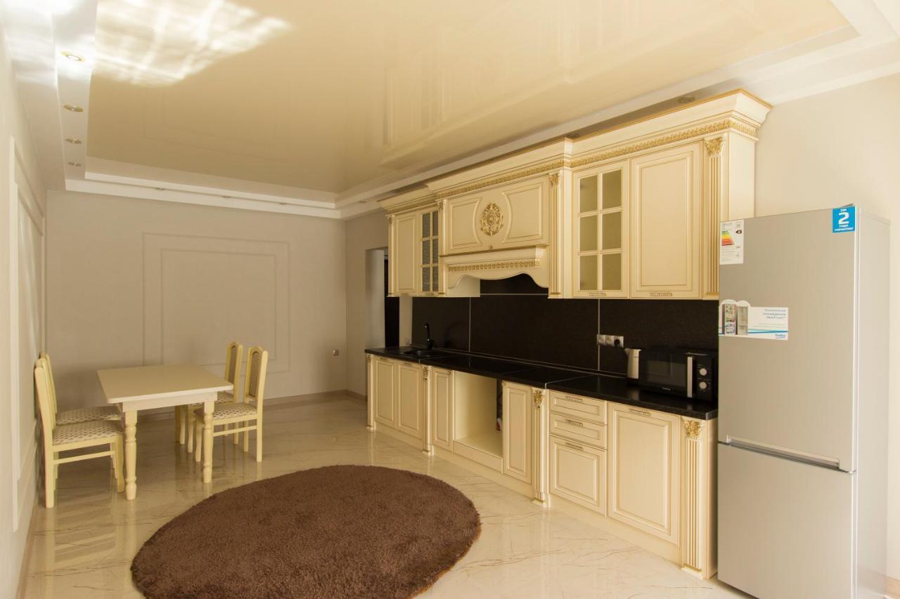 Residential Complex Central 261 Almatı Dış mekan fotoğraf